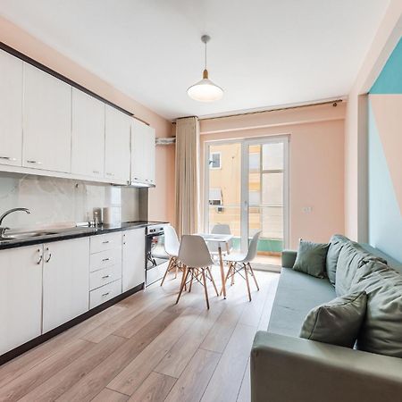 Sunny Central Apartment Durrës Buitenkant foto